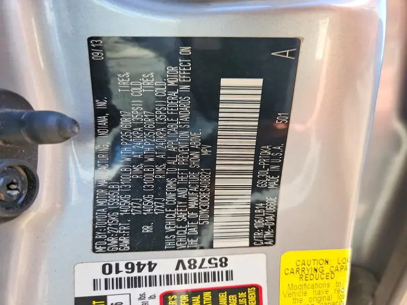 2014 TOYOTA SIENNA XLE 8-PASSENGER  