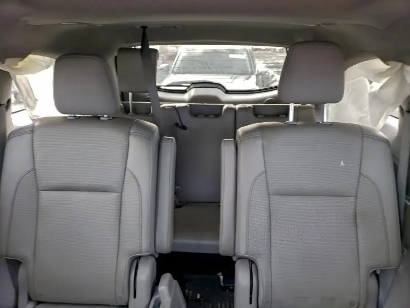 2016 TOYOTA HIGHLANDER LIMITED PLATINUM  