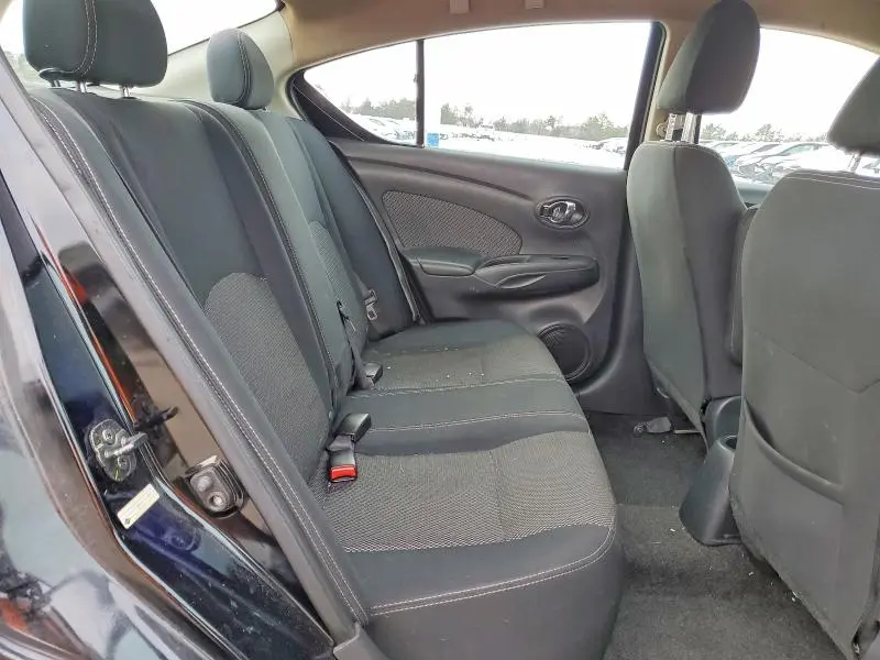 2016 NISSAN VERSA S  