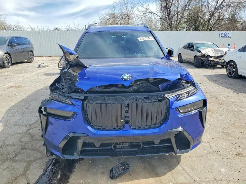 2026 BMW X7 M60I  