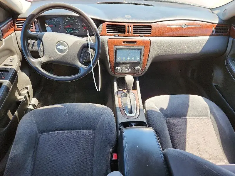 2011 CHEVROLET IMPALA LT  