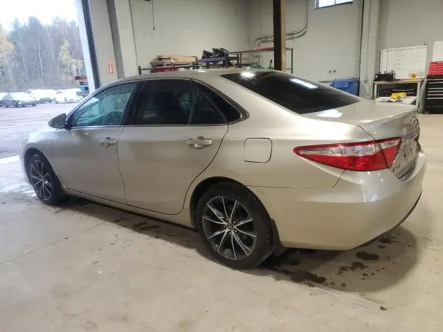 2015 TOYOTA CAMRY LE  