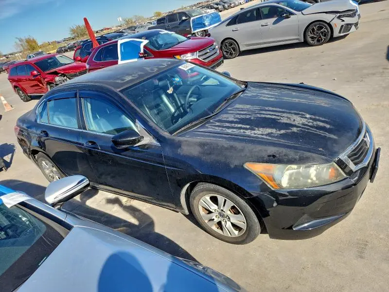 2011 HONDA ACCORD SE  