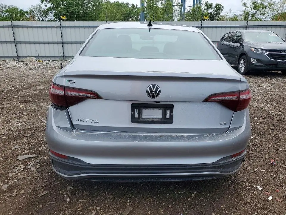 2024 VOLKSWAGEN JETTA SE  