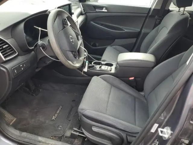 2021 HYUNDAI TUCSON SE  