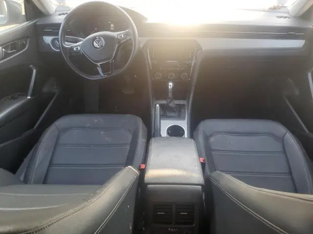 2020 VOLKSWAGEN PASSAT SE  