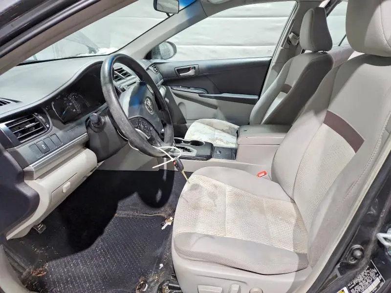 2012 TOYOTA CAMRY LE  