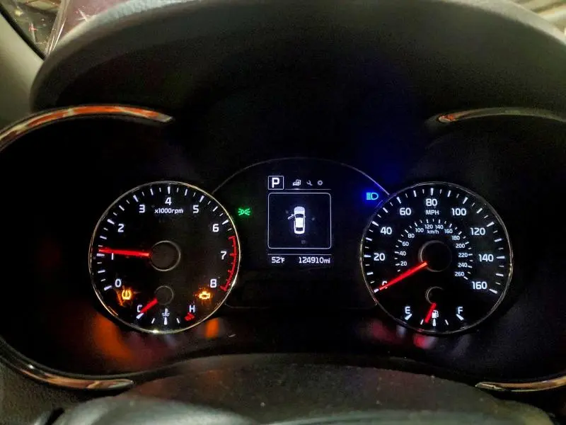 2017 KIA FORTE LX  