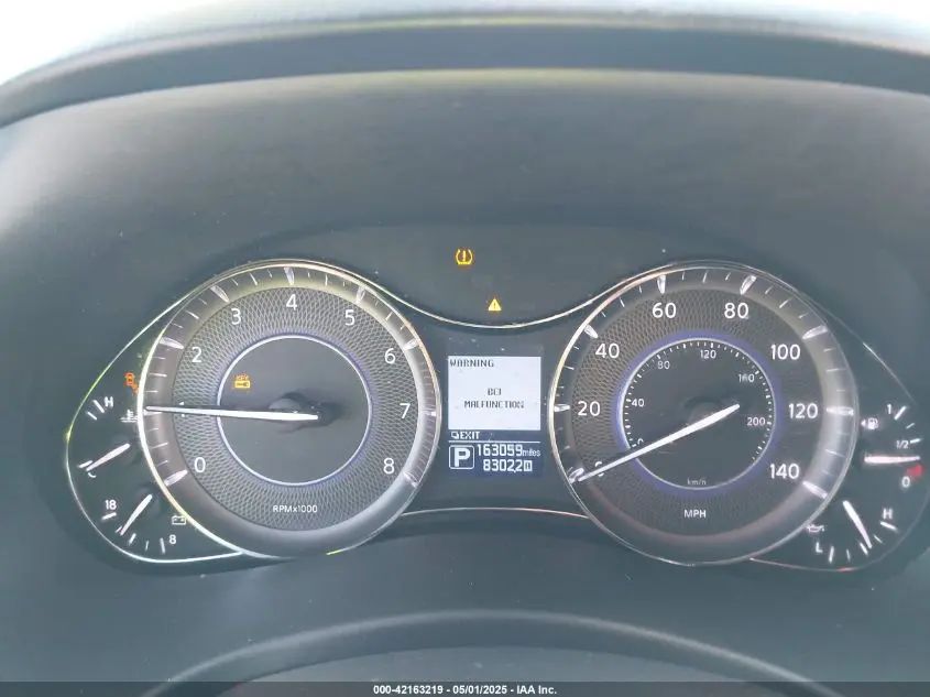 2015 INFINITI QX80  