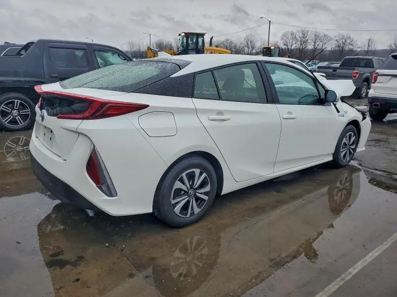 2017 TOYOTA PRIUS PRIME   