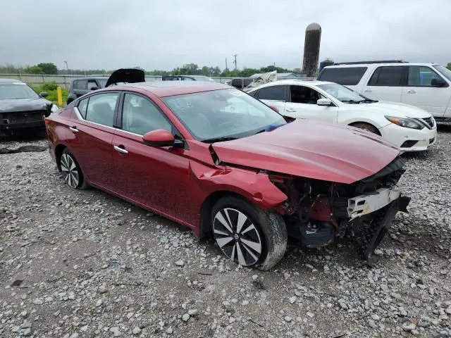 2019 NISSAN ALTIMA SV  