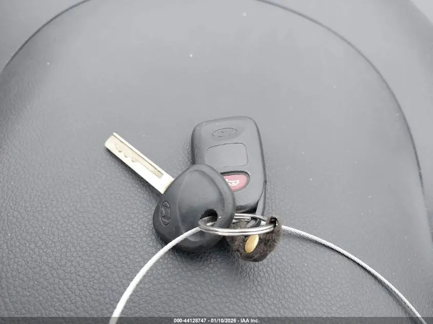 2013 HYUNDAI ELANTRA GT  