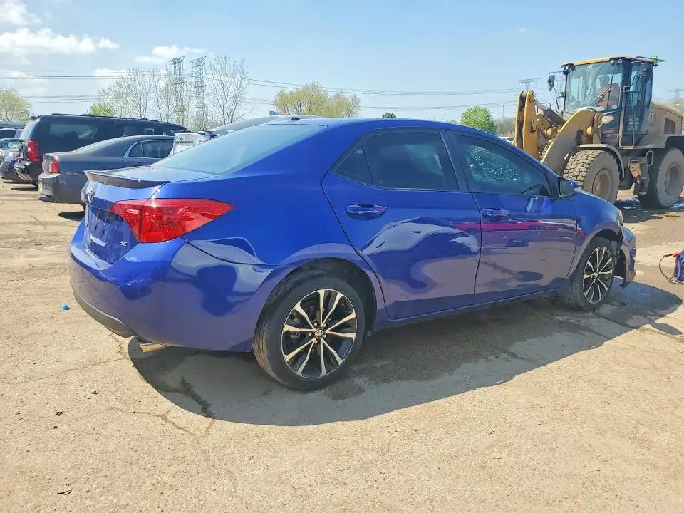 2018 TOYOTA COROLLA SE  