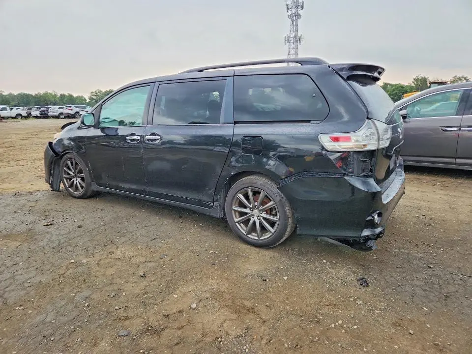 2014 TOYOTA SIENNA SPORT  