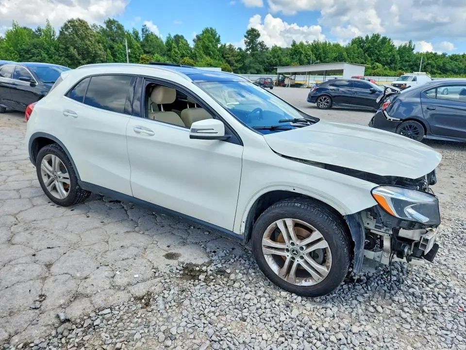 2018 MERCEDES-BENZ GLA 250 4MATIC  
