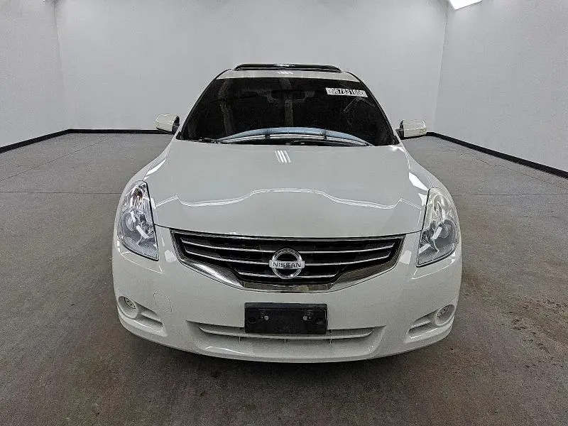 2010 NISSAN ALTIMA BASE  