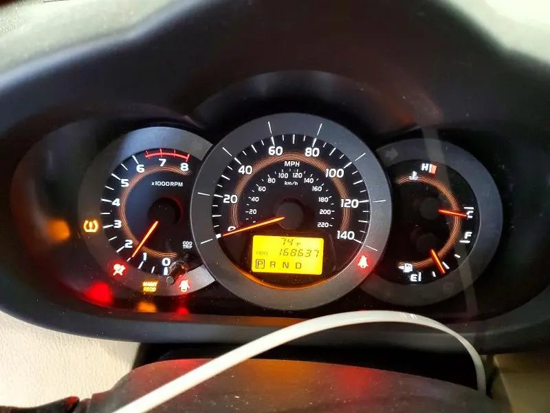 2010 TOYOTA RAV4 BASE  