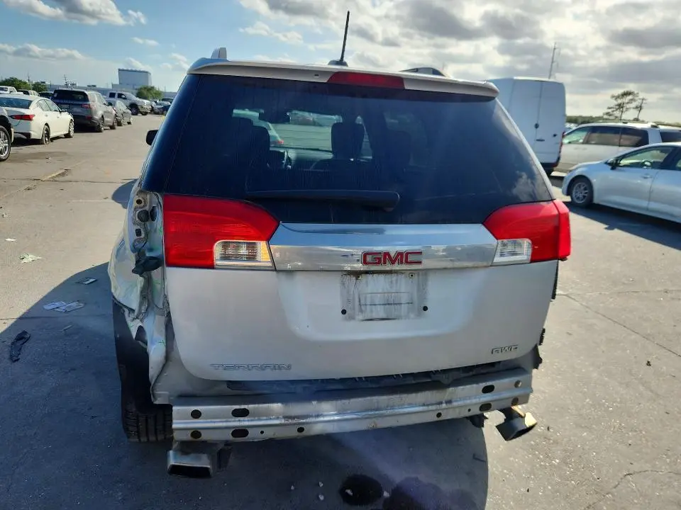 2016 GMC TERRAIN SLT  