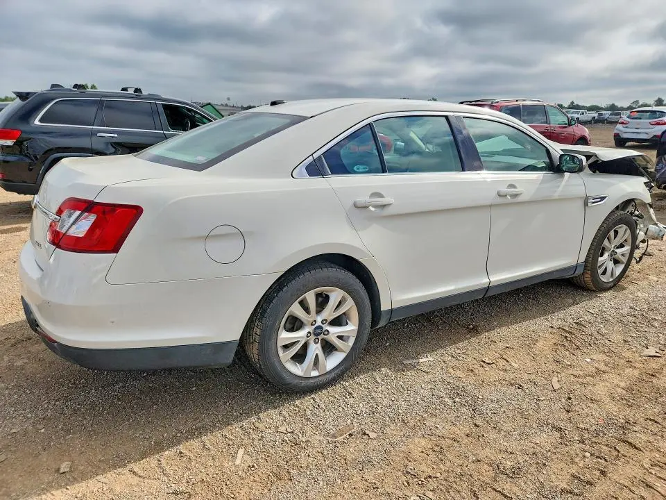 2012 FORD TAURUS SEL  