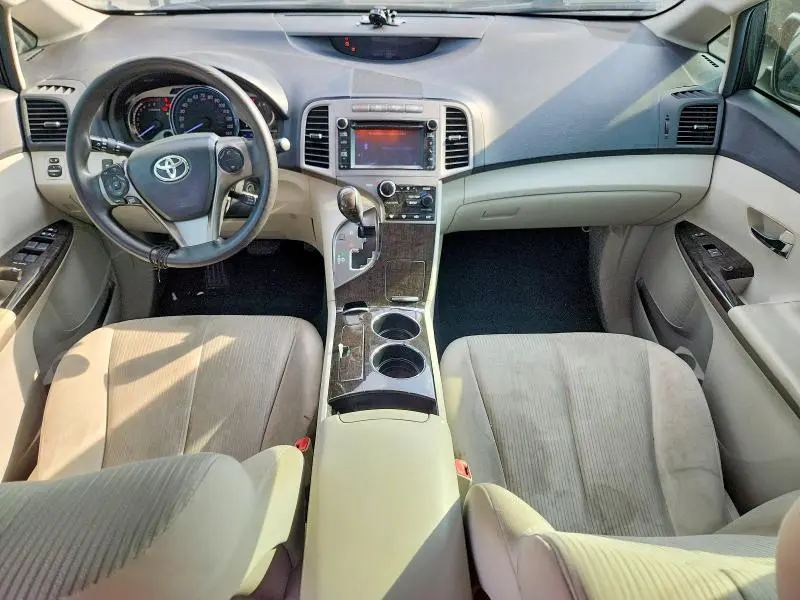 2013 TOYOTA VENZA LE  