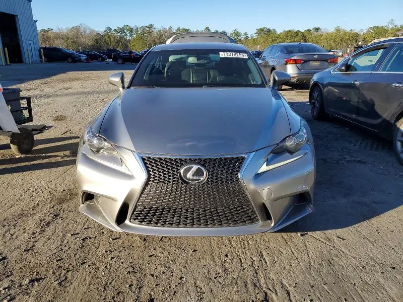 2016 LEXUS IS 200T  