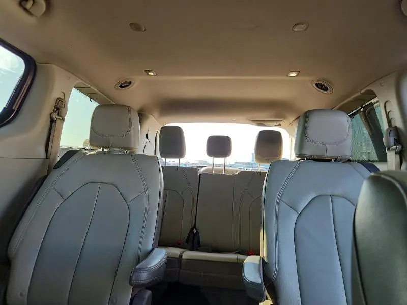 2017 CHRYSLER PACIFICA TOURING L  