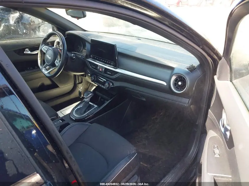 2024 KIA FORTE GT-LINE