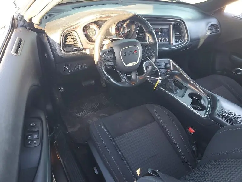 2018 DODGE CHALLENGER SXT  