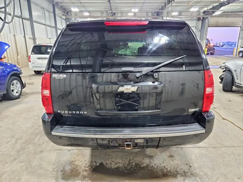 2011 CHEVROLET SUBURBAN K1500 LTZ  