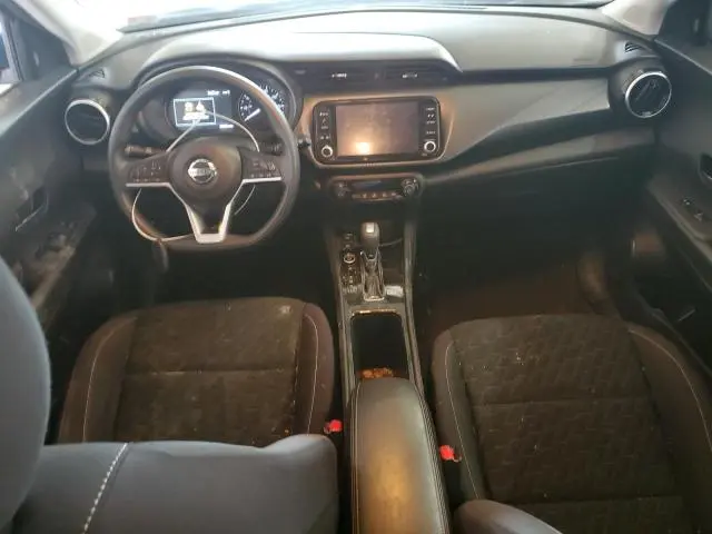 2021 NISSAN KICKS SV  