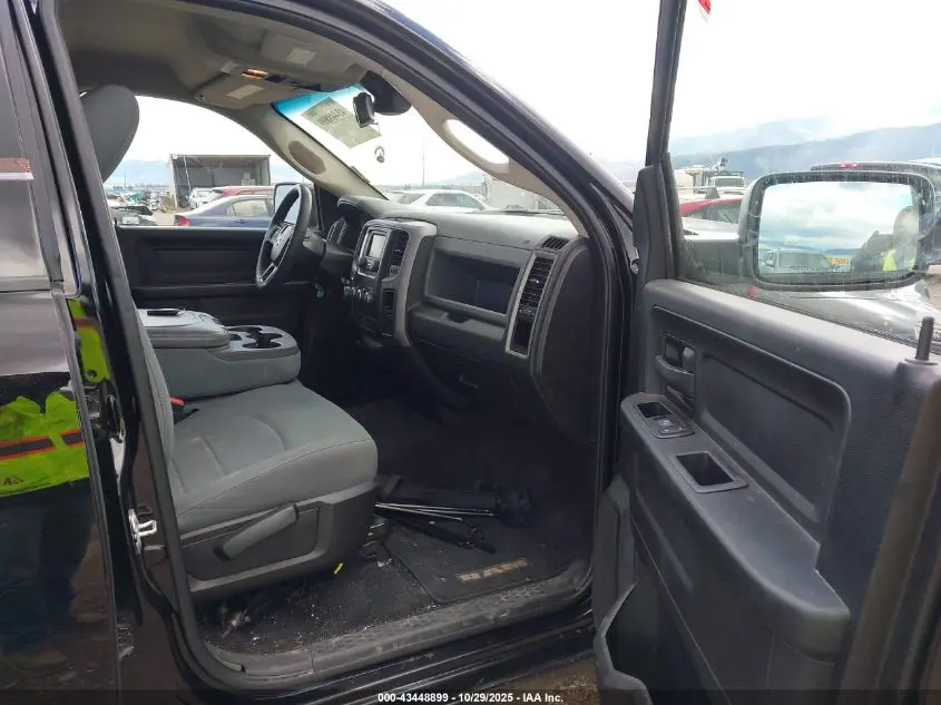 2015 RAM 1500 EXPRESS