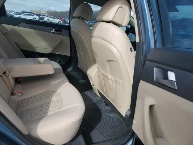 2017 HYUNDAI SONATA SE  