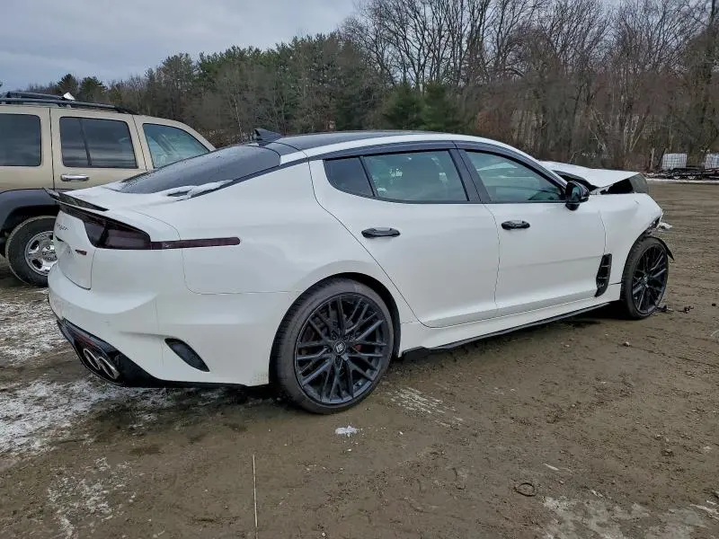 2022 KIA STINGER GT LINE  