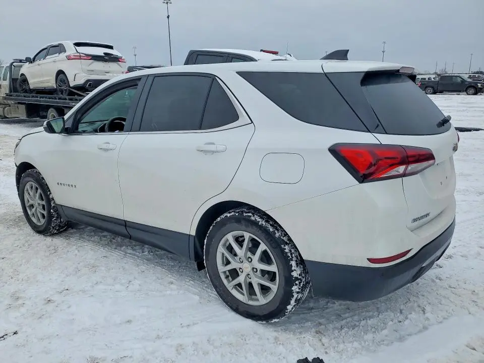 2024 CHEVROLET EQUINOX LT  