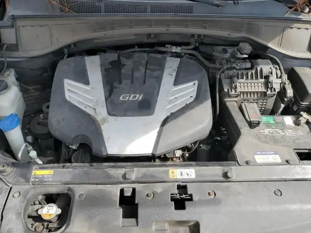 2016 HYUNDAI SANTA FE SE  