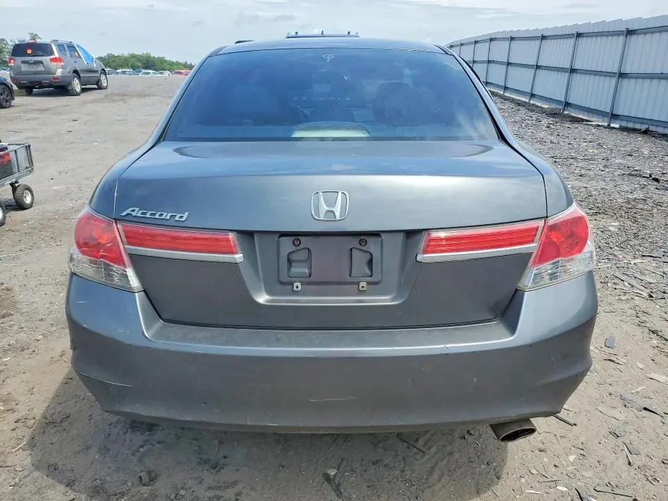 2011 HONDA ACCORD EX  