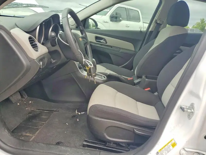 2015 CHEVROLET CRUZE LS  