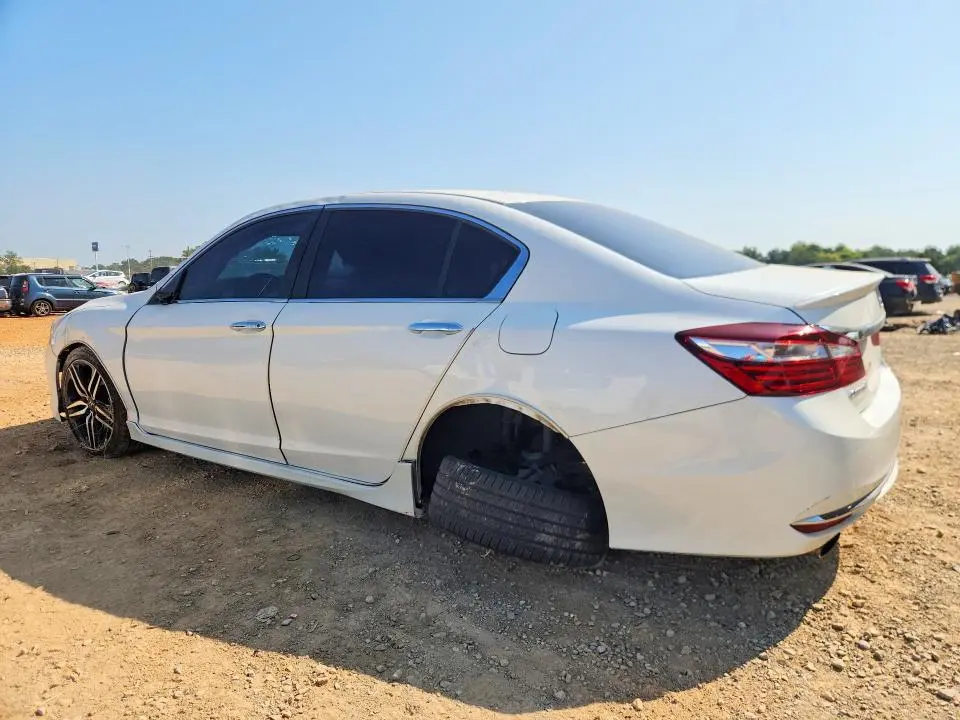 2017 HONDA ACCORD SPORT  