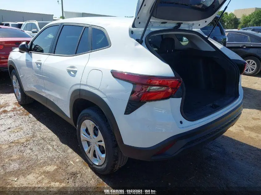 2025 CHEVROLET TRAX FWD LS