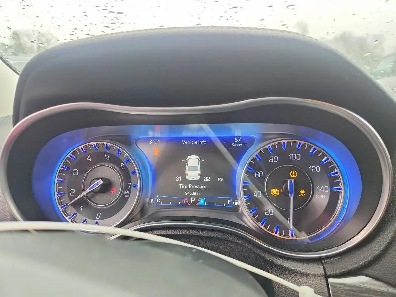 2017 CHRYSLER 300 LIMITED  