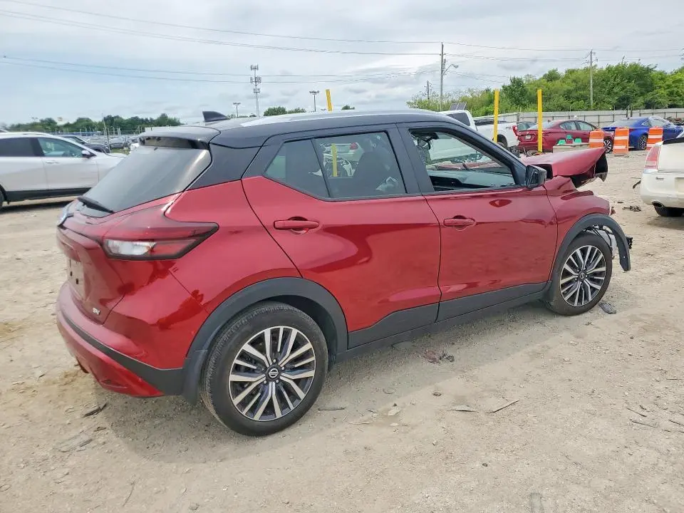 2021 NISSAN KICKS SV  