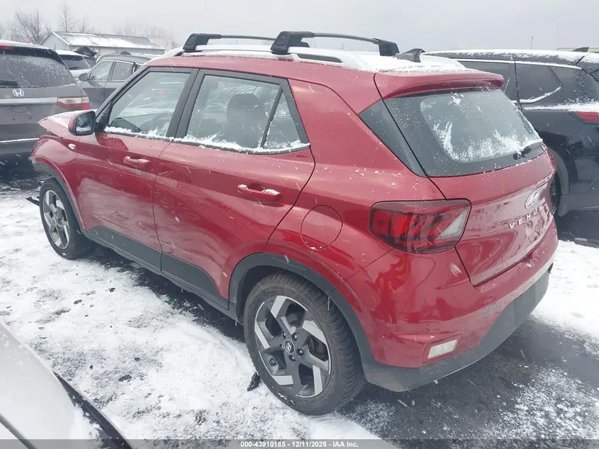 2022 HYUNDAI VENUE LIMITED