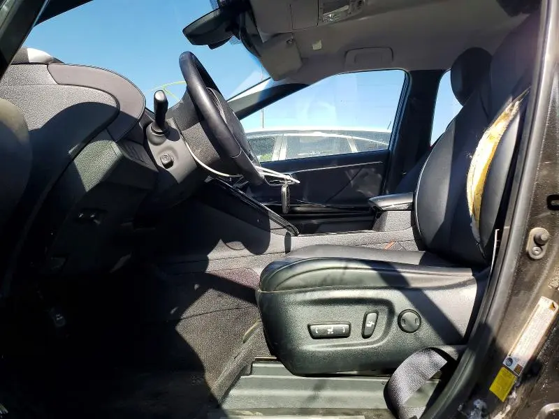 2020 TOYOTA MIRAI BASE  