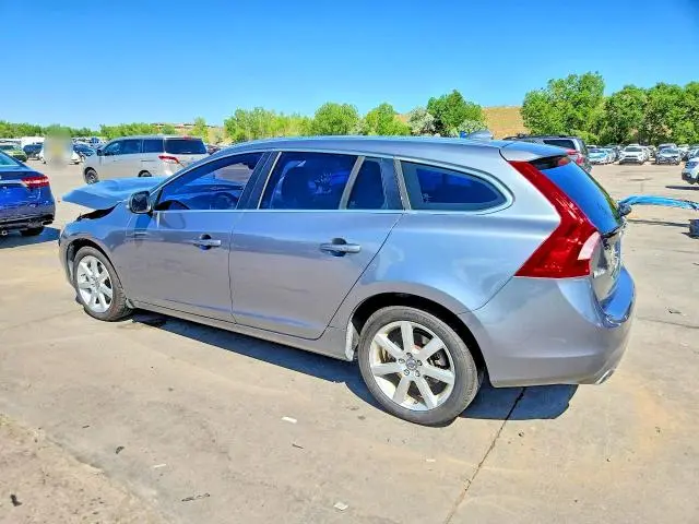 2017 VOLVO V60 T5 PREMIER  
