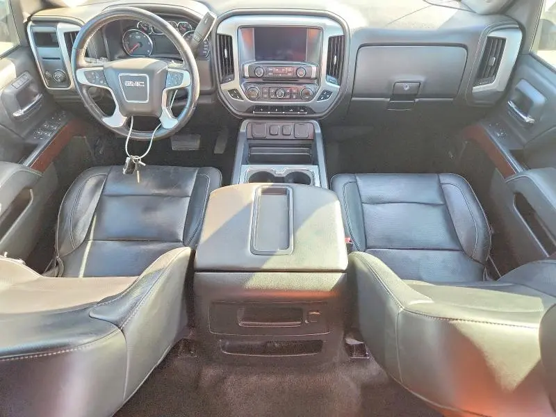 2015 GMC SIERRA C1500 SLT  