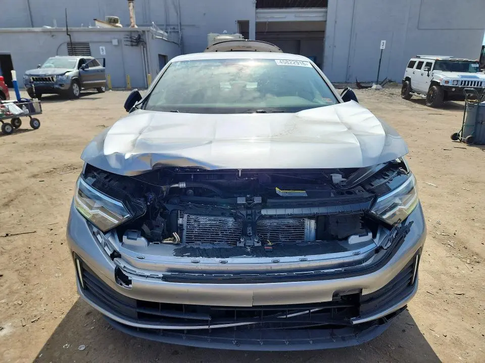 2023 VOLKSWAGEN JETTA SPORT  