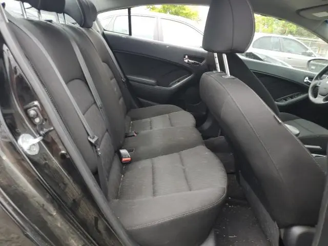 2016 KIA FORTE LX  