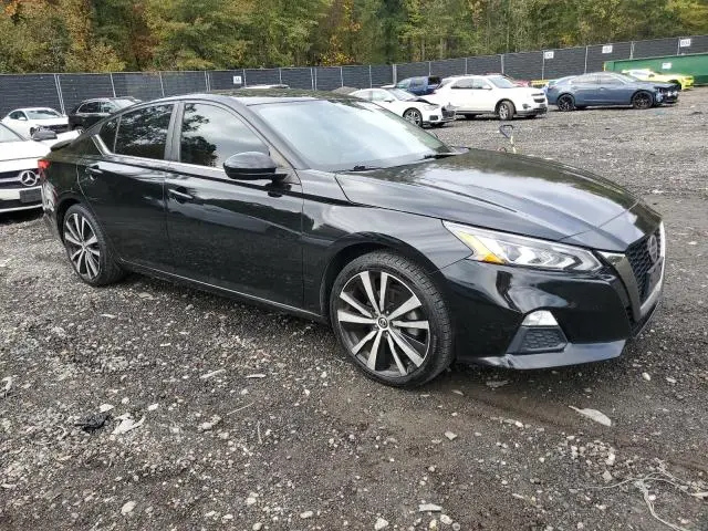 2019 NISSAN ALTIMA SR