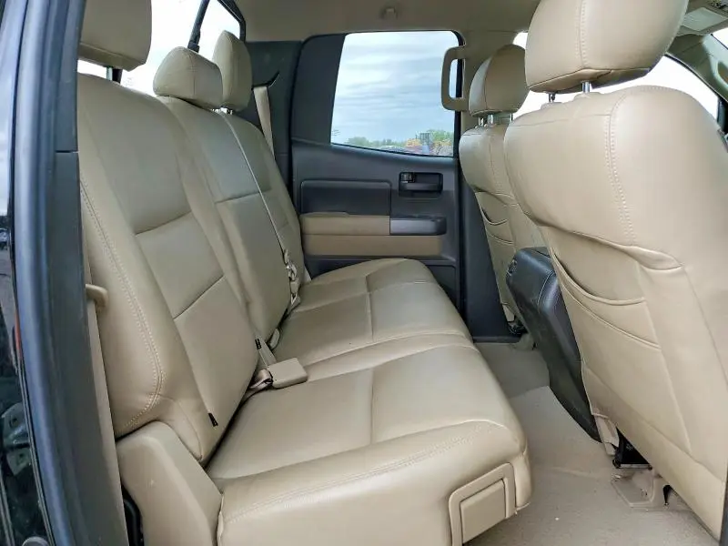 2010 TOYOTA TUNDRA DOUBLE CAB SR5  