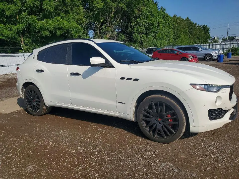2018 MASERATI LEVANTE S SPORT  